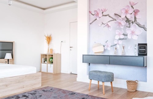 Kartal Apartment | Sea View Flat w Terrace, Jacuzzi Near Kartal Coast