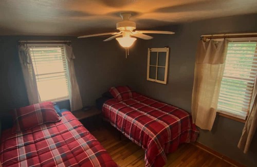 De Soto Condo | 3 Bedroom Duplex with Amazing views near the Mississippi River