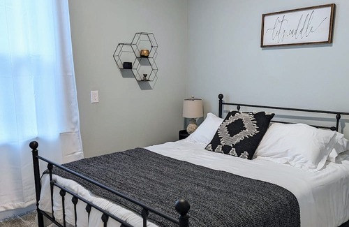 Silverton House | Cozy Charmer. Family friendly!