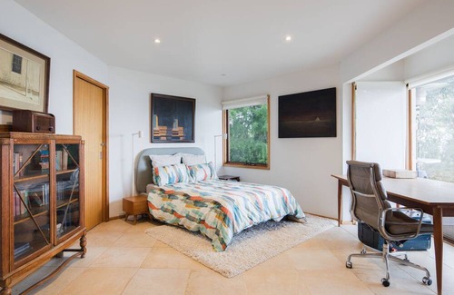 Tenby Point Cottage | Silverstone Cottage and Studio