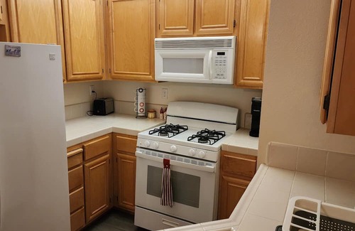 South San Jose Condo | Condo with garage