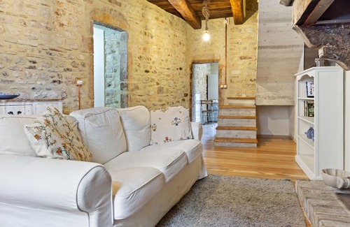 Scheggino Villa | Belvilla by OYO Appartamento in fortezza a Ceselli