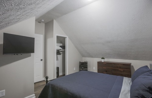 Noblesville House | Grant Street Getaway 3bed/2 bath