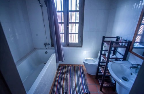 Luang Prabang Villa | Grande Villa de Style Près du Centre de Luang Prabang, Idéal Pour les Familles
