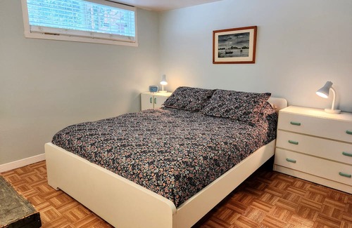 Riviere-a-Pierre Ski Chalet | Chalet du cap Accès Privé Avec Quai au Lac. Animaux de Compagnie Acceptés