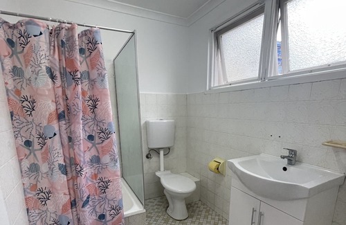 Central Coast Apartment | Beachfront Unit Watch the Sunrise & Sunset Sleeps 4, Pets Ok