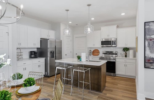 Gallatin House | New Luxury Home close to Nashville