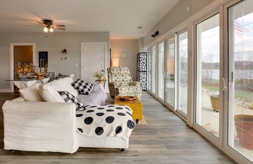 Florence House | Waterfront Retreat w/ Dock on Turtle Creek Bay!