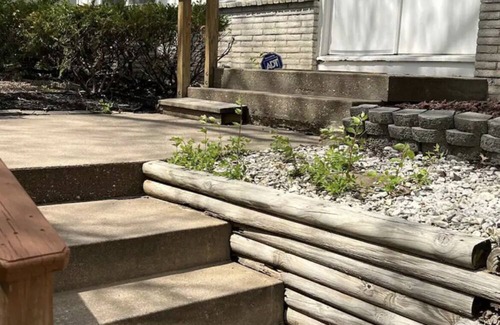 Merriam House | Pet-Friendly Home - 2 miles to downtown KC