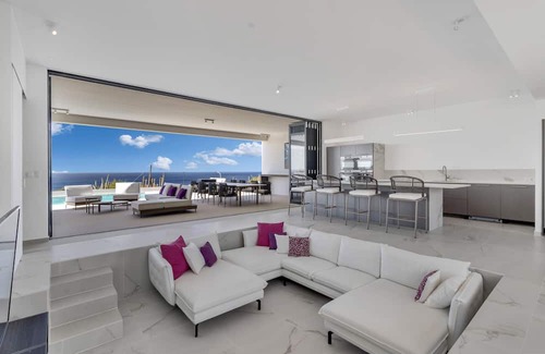 Sabadeco Villa | Villa Regatta, NEW! Exclusive luxurious villa with ocean views and infinity pool!