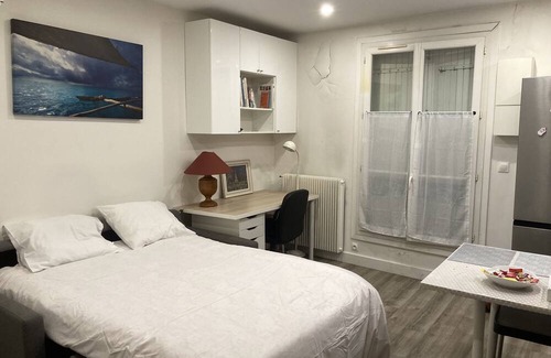 Epinettes Apartment | Studio Paris 17 Batignolles/epinnettes 21m2