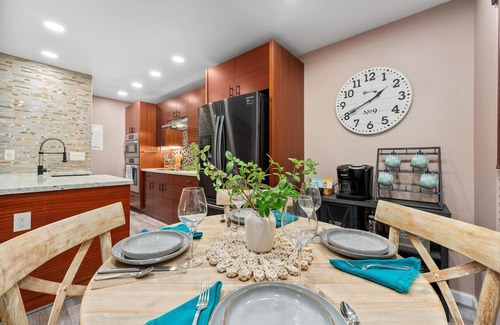 Waikoloa Condo | Includes Beach Gear! Two Bedroom Fairway Terrace-In the town of Waikoloa Village