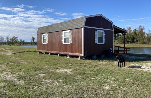 DeRidder Cabin | The Lil Red Barn