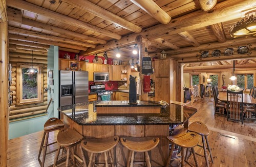 Nevis Cabin | Secluded Lake Cabin with Private Ski Trails