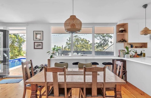 Burnside House | Natures Edge A Parkland Escape for Families