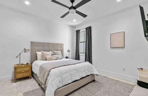 Lemon Springs House | Forest Creek Golf Club - US Open Rental! Modern, Luxury, Poolside Retreat!