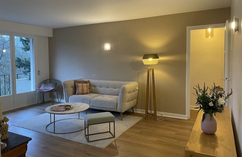 Picpus Apartment | Elégant Appartement Avec vue Arborée à Quelques Minutes de Paris