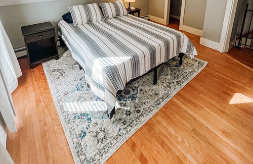 Bradford House | Ski, Snowmobile, and Enjoy the Outdoors in Bradford