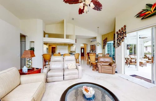River Hills Masters Apartment | 4 Bedroom 710282 by Houzlet