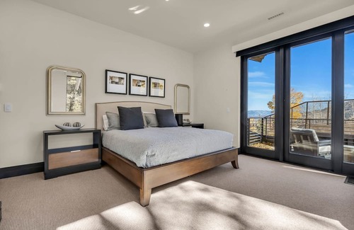 Park City House | Private Heated Pool, Ski in Ski out, Hot Tub