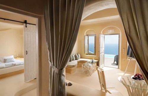 Imerovigli Hotel | Dome Santorini Resort & Spa