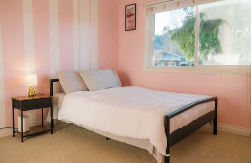 Harrison Hot Springs Other | Farm Stay In Agassiz-Harrison Hot Springs B.C