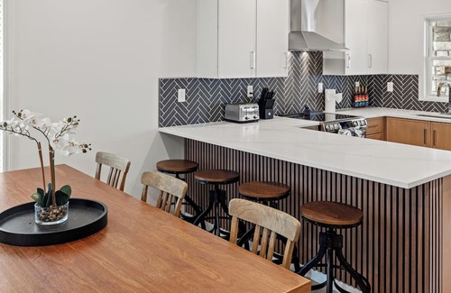 Lexington House | The Stadium Getaway