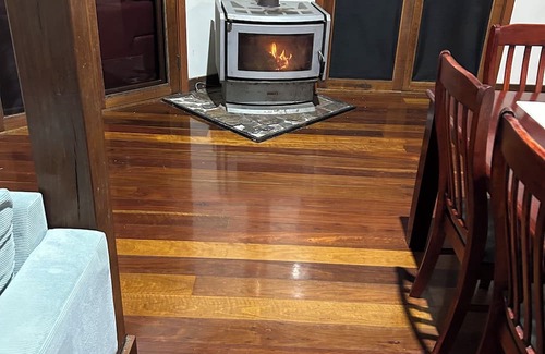 Torbanlea Cottage | Charming 3-bedroom cottage with AC in Torbanlea