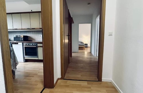 Sinningen Apartment | H&S Host & Sleep Emsdetten II - Large & Quiet