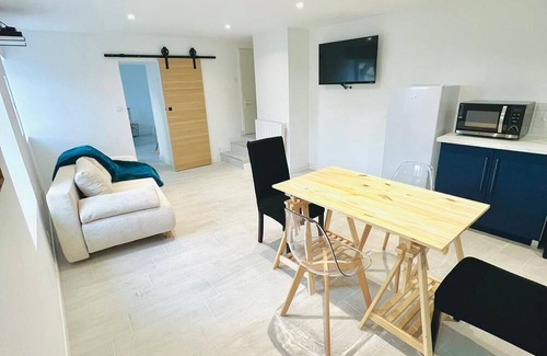 Civaux House | ✨ Quiet renovated house - on the heights of Civaux ✨