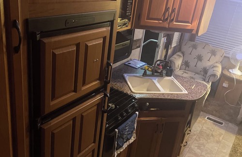 New Port Richey House | Quaint and Quiet Tiny Home Steps From Downtown New Port Richey