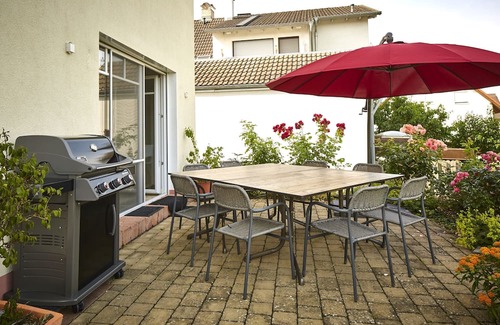 Rust House | Holiday Home 'Elsa 180 sqm' with Private Terrace, Private Garden and Wi-Fi