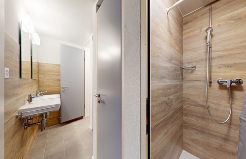 Les Mayens-de-Sion Ski Chalet | Chalet in Les Agettes near ski area