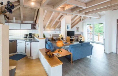 Gailingen Apartment | Apartment 'Studiowohnung' with Mountain View, Shared Terrace and Wi-Fi