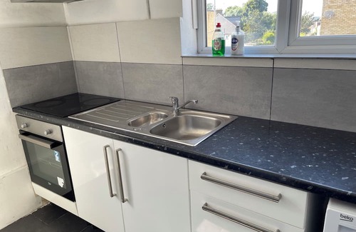 Fryent Apartment | Delightful 2-bedroom apartment in London -Close to Wembley Stadium