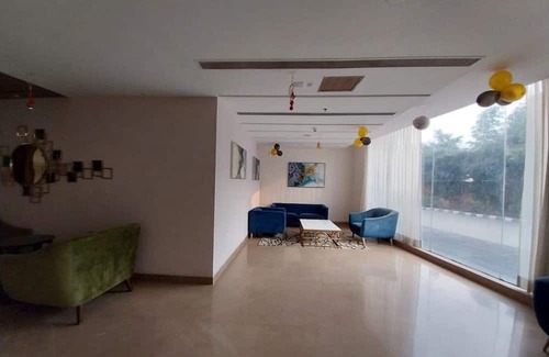 Gurugram Apartment | Charming 1-bedroom apartment in Gurugram