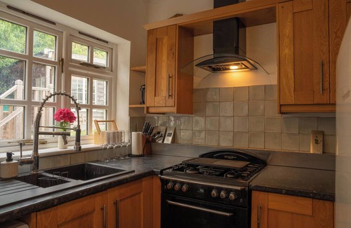 Fordwich Cottage | Enchanting 3-bedroom cottage in Canterbury for a cozy getaway
