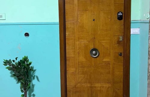 Downtown Cairo Apartment | ~Sunny Vintage Haven" Dual Balcony, Panoramic View