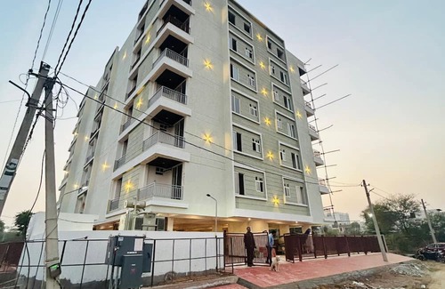 Sanganer Apartment | Couple Canvas—Luxurious 1-BHK Peaceful Apartment