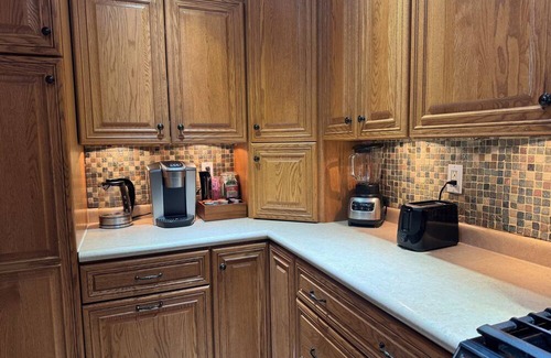 Alpena House | Close to beach and downtown 3-bedroom house with AC in Alpena