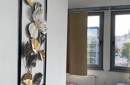 Rathaus Apartment | Modern & central in the cityI 8 guests I kitchen I washing machine I balcony