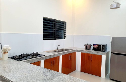 Tawala House | Enjoyable 4-bedroom house with AC in Panglao