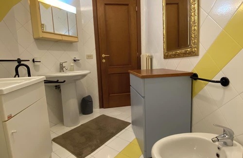 Ogliara Bed & Breakfast | B&B La Rosa: large apartment with modern kitchen (sleeps 3)