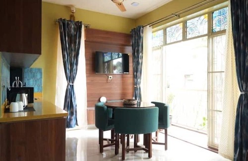 Bengaluru Apartment | The Himsagar 1BHK Suite @ Casa Albela, Cooke Town