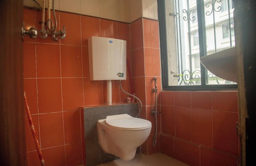 Vile Parle West Apartment | Charming 3-bedroom apartment with AC in marvelous Mumbai