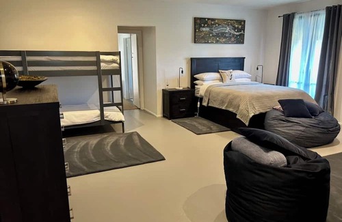 Murchison Other | Farm Getaway near Nagambie with pool perfect for families or large groups!