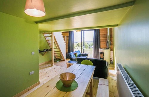 Tarset Cottage | Modern comfort meets rugged wilderness at Tarset Tor’s unique glamping retreat.