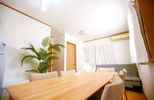 Katsushika House | 6 min. walk from Kanamachi Station｜Parking available｜Good access｜Compartmentalized for 11 people｜WIFI available｜Popular downtown area｜Equipped with baby equipment