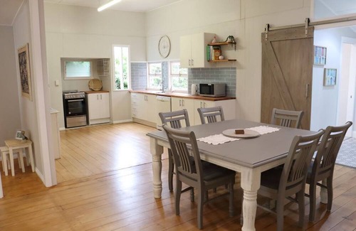 Wandal House | Walk From Wandal Rockhampton