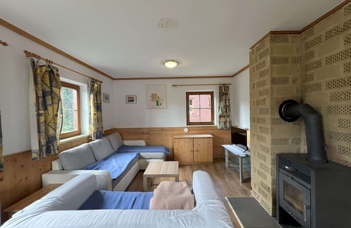 Ebensee House | Chalet Dachstein | Sauna | Kitchen | Mountain